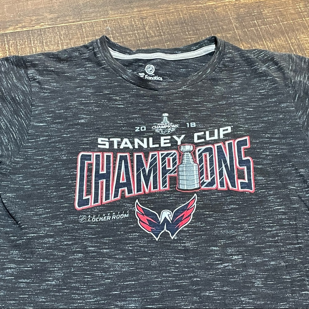 Washington Capitals NHL 2018 Stanley Cup champions short-sleeves T-shirt L
